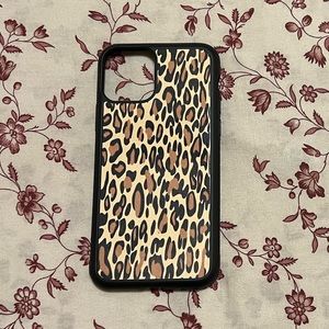 iPhone 11 Pro cheetah phone case